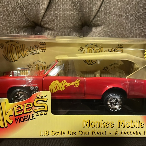 NWT 2002 The Monkees Monkee mobile 1:18 scale die cast American Muscle - Picture 2 of 6